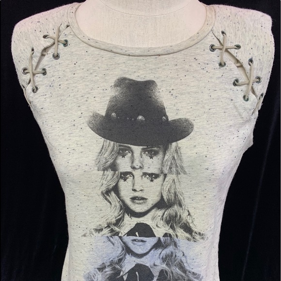 Guess Vintage 80’s T-Shirt & crisscross detail - Picture 2 of 6